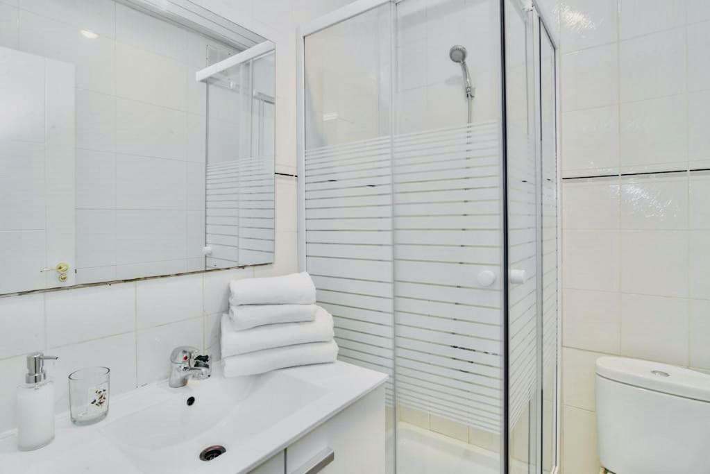 Big And Bright Apartment Bcn บาร์เซโลนา ภายนอก รูปภาพ